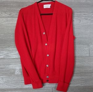 Gilmore's Vintage Medium Long Sleeve Red Cardigan